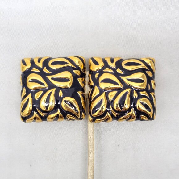 Vintage Signed Escada Square Goldtone & Blue Enamel Clip Earrings - Picture 4 of 11